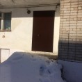 Установка дверей на пожарный выход в доме № 9/3 по улице Островского.