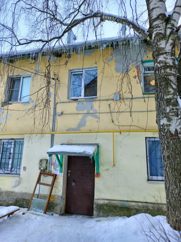 Установлены окна в местах общего пользования в доме № 49 по улице Октябрьской революции