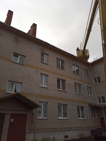 Ремонт и чистка ливнестока по ул. 10 годовщины октября, д. 16А