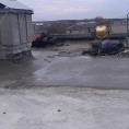 Продолжается ремонт крыши по улице Островского, д. 38
