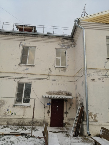 Замена окон в местах общего пользования ул. Октябрьской революции, д. 3